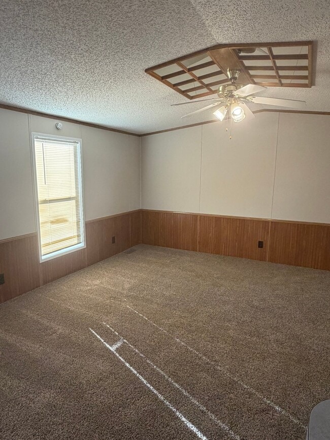 Building Photo - 4664 US-30