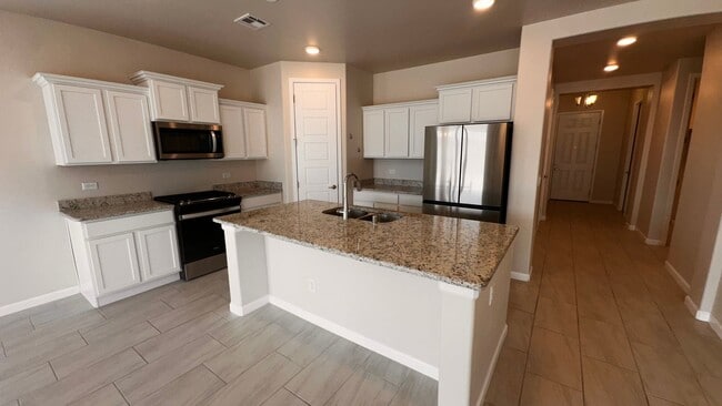 Building Photo - 4902 Arabela Dr