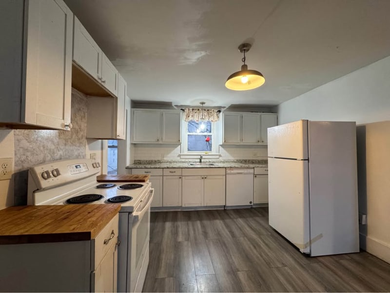 Building Photo - 6 Graham St