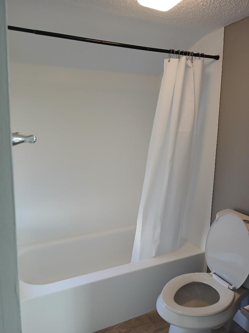 Building Photo - 6319 Newtown Cir