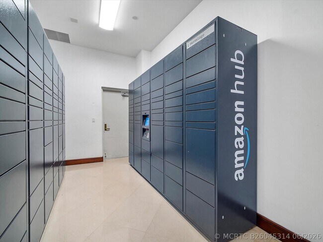 Building Photo - 3100 N Ocean Blvd