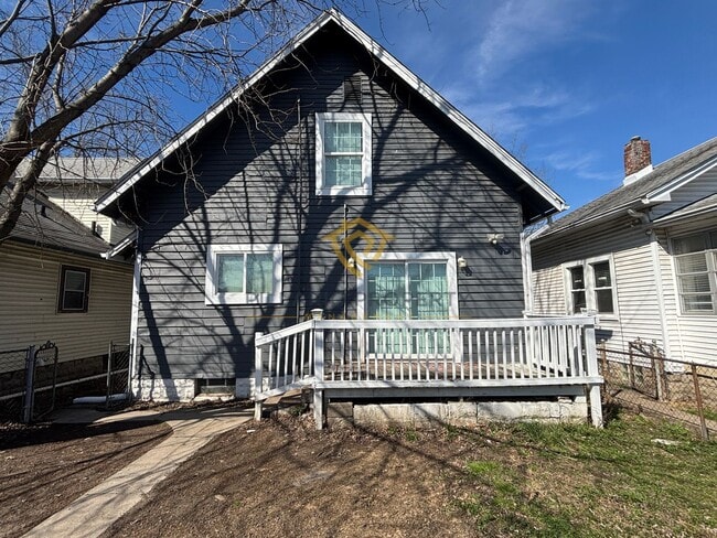 Building Photo - Beautifully Updated, 2-Bedroom, 1.5-Bathroom Located in Brookside Park, Available NOW!