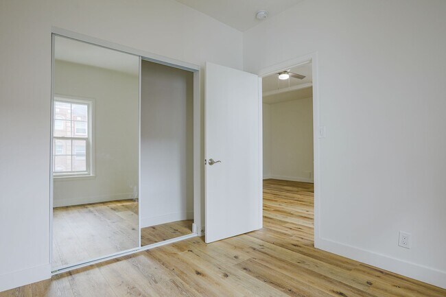 Building Photo - Bright & Inviting 1-Bedroom Apartment