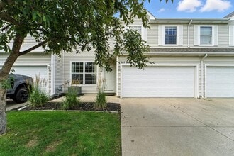 Building Photo - 277 S 79th St