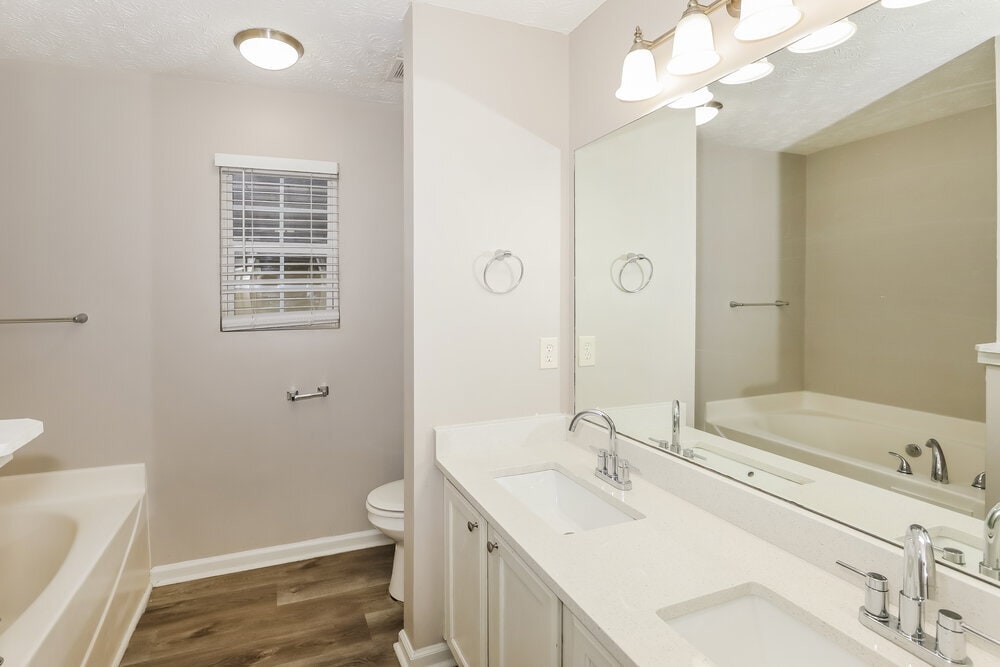 Building Photo - 10976 Big Sky Dr