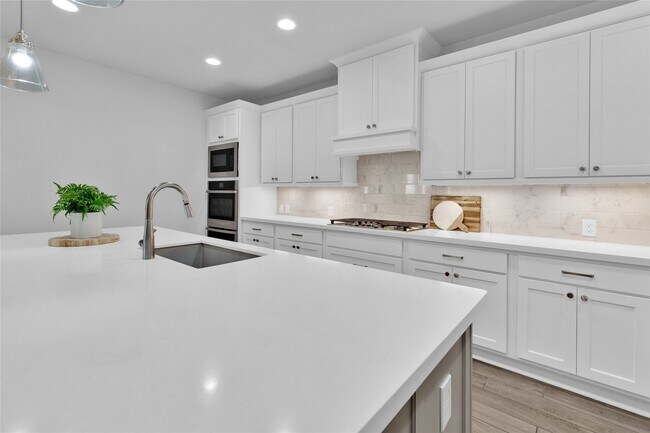 Building Photo - 28907 Ridge Valley Ct
