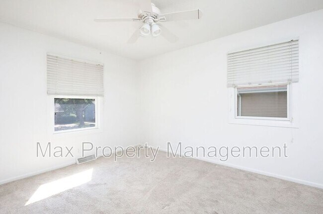 Building Photo - 4012 79th St