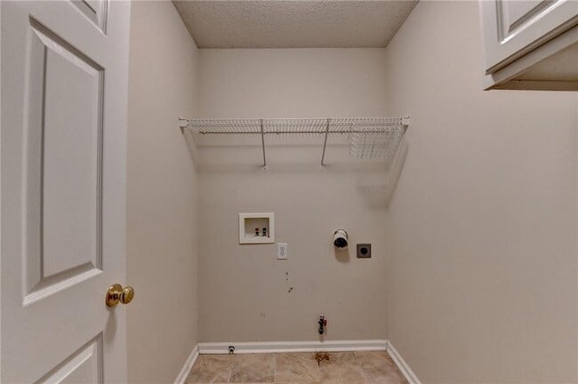 Building Photo - 3408 Timbercreek Cir