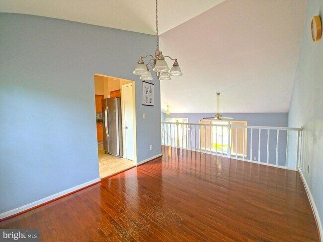 Building Photo - 13709 Southernwood Ct