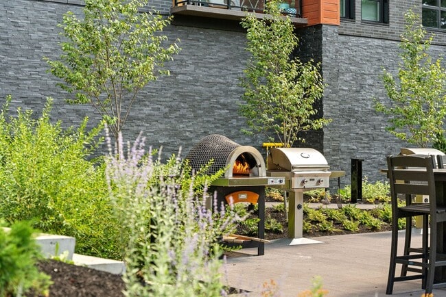 Building Photo - Bright South Corner Home with Park Views –...