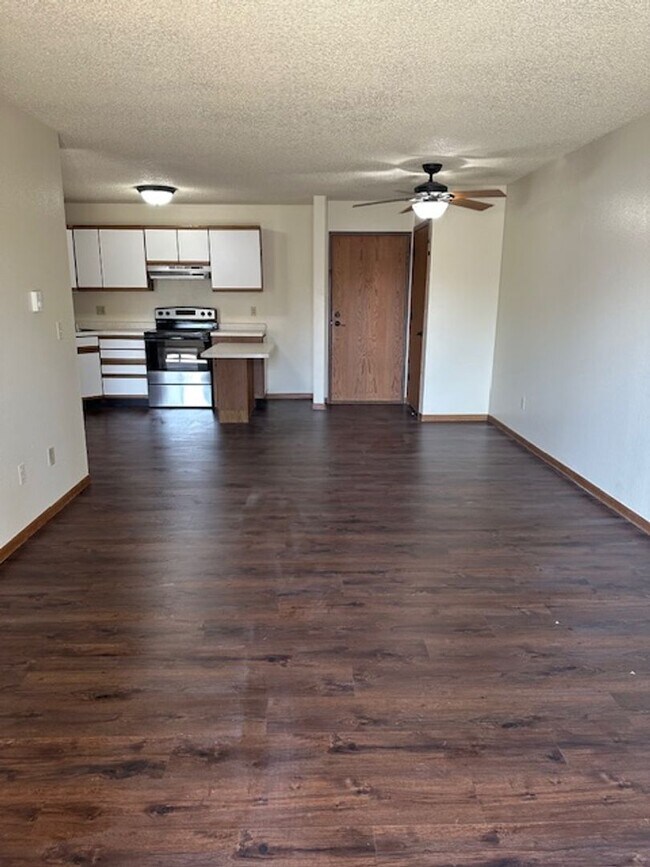 Interior Photo - River's Edge Apartments