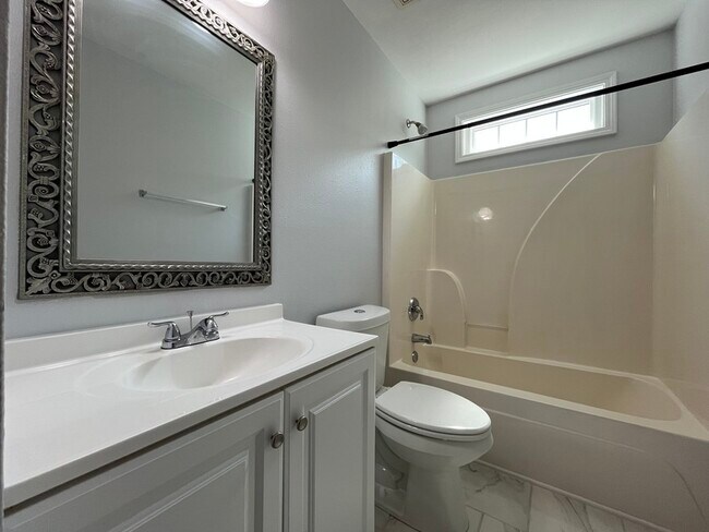 Building Photo - 4485 Easywater Ln
