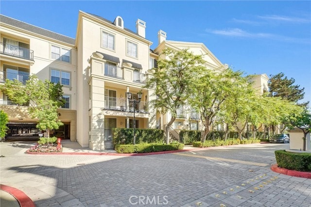 Building Photo - 3300 Watermarke Pl