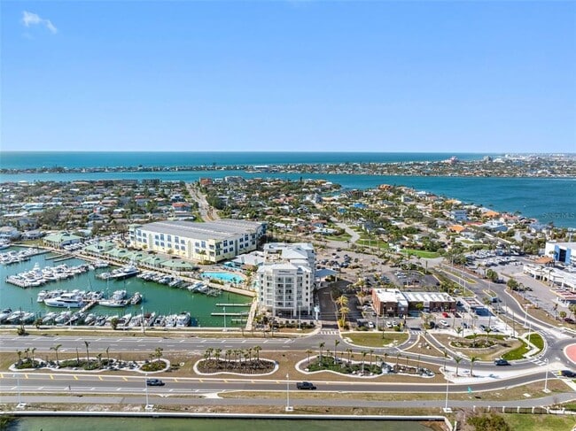 Building Photo - 363 Pinellas Bayway S