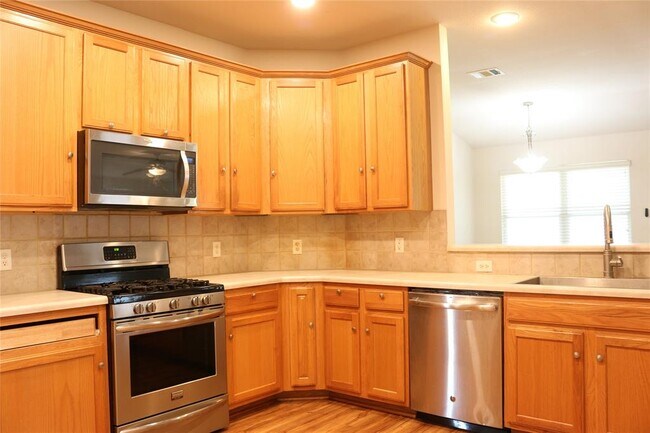 Building Photo - 1811 W Pflugerville Pkwy