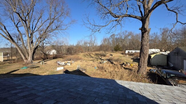 Building Photo - 882 NY-52