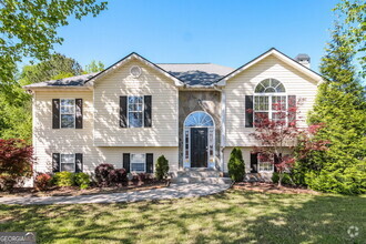 Building Photo - 1208 Crystal Bend