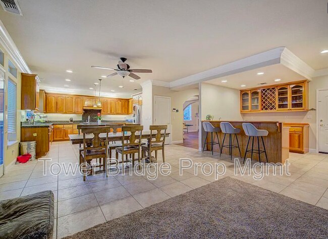 Building Photo - 1518 Southridge Ct
