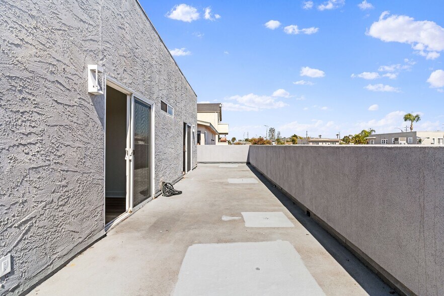 Building Photo - 630 Nebraska Ave