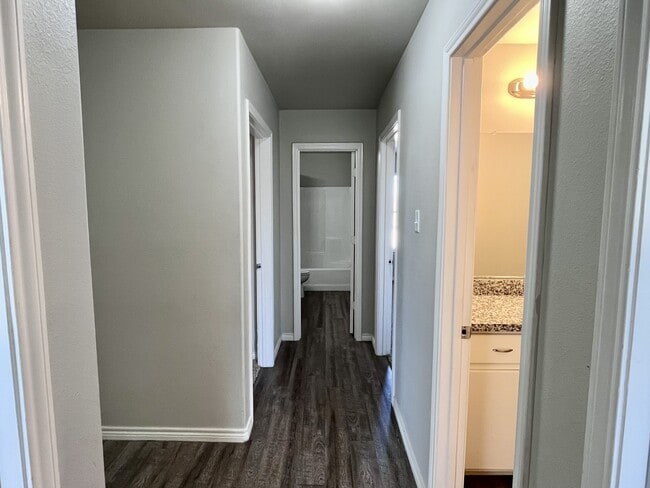 Building Photo - 3450 Itasca St