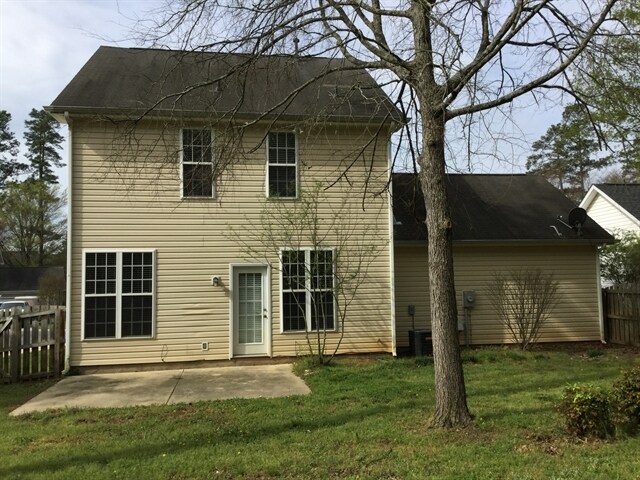 Building Photo - 6106 Trevor Simpson Dr