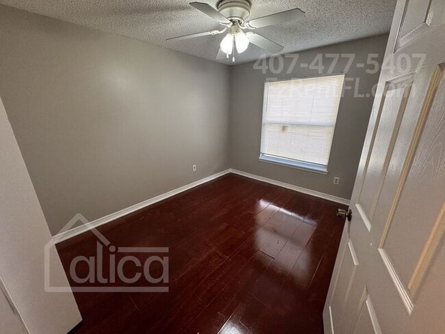 Building Photo - 3958 Victoria Landing Dr N