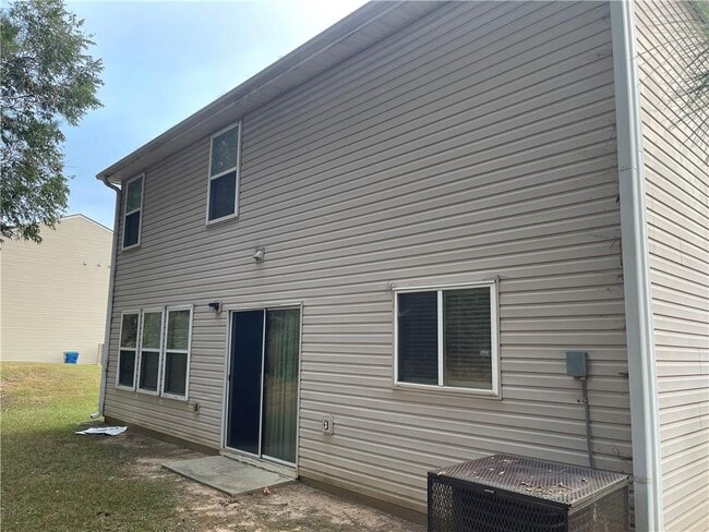 Building Photo - 5549 Sable Way