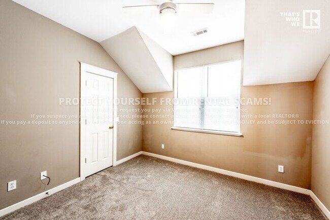 Building Photo - 209 Trent Ave