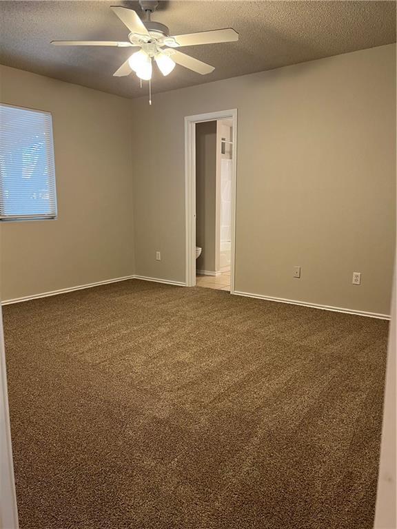 Building Photo - 901 Calico Dr