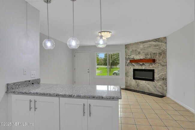 Building Photo - 791 Assisi Ln