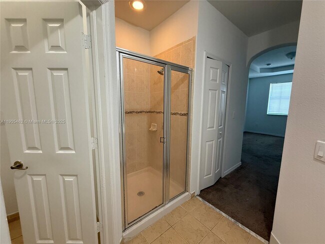 Building Photo - 7978 SW 166th Pl