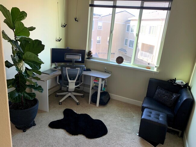 Building Photo - 5967 Raleigh Rd