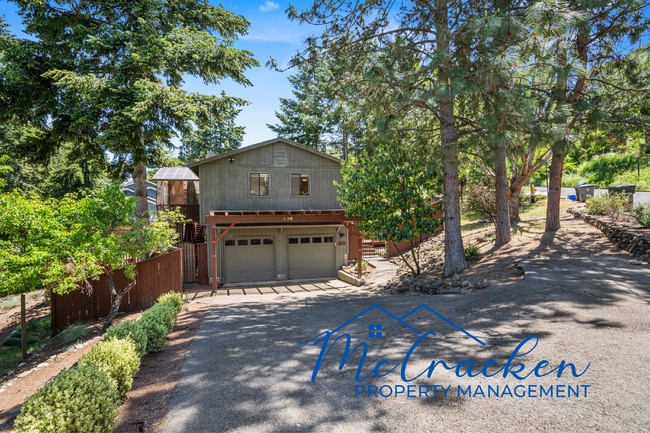 Building Photo - 430 Monte Vista Dr