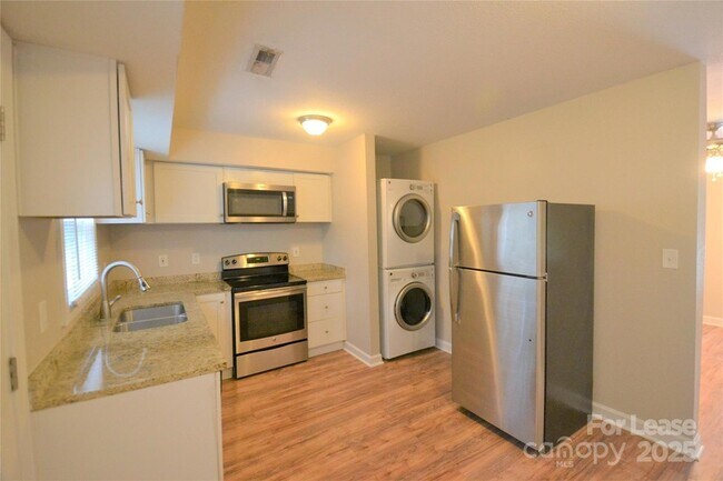 Building Photo - 1512 Seigle Ave