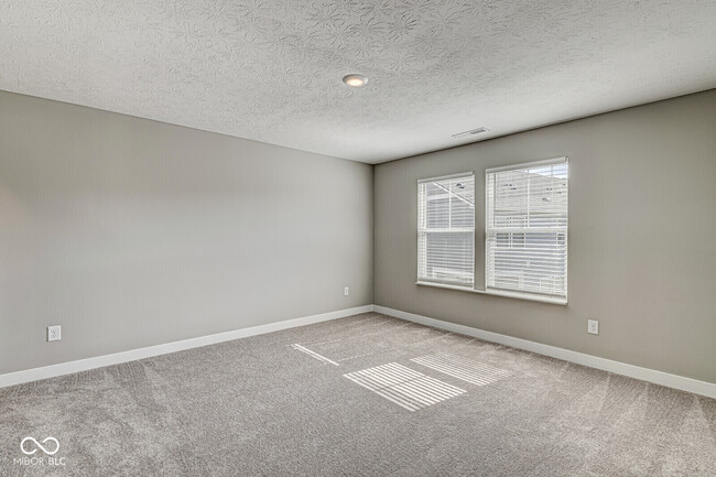 Building Photo - 9623 Beckett St