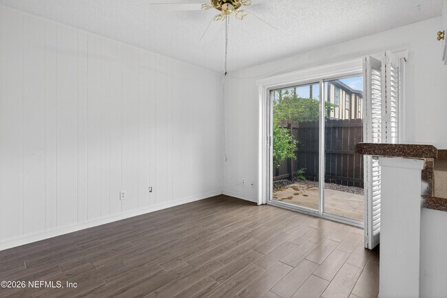 Building Photo - 4814 Windrush Ln