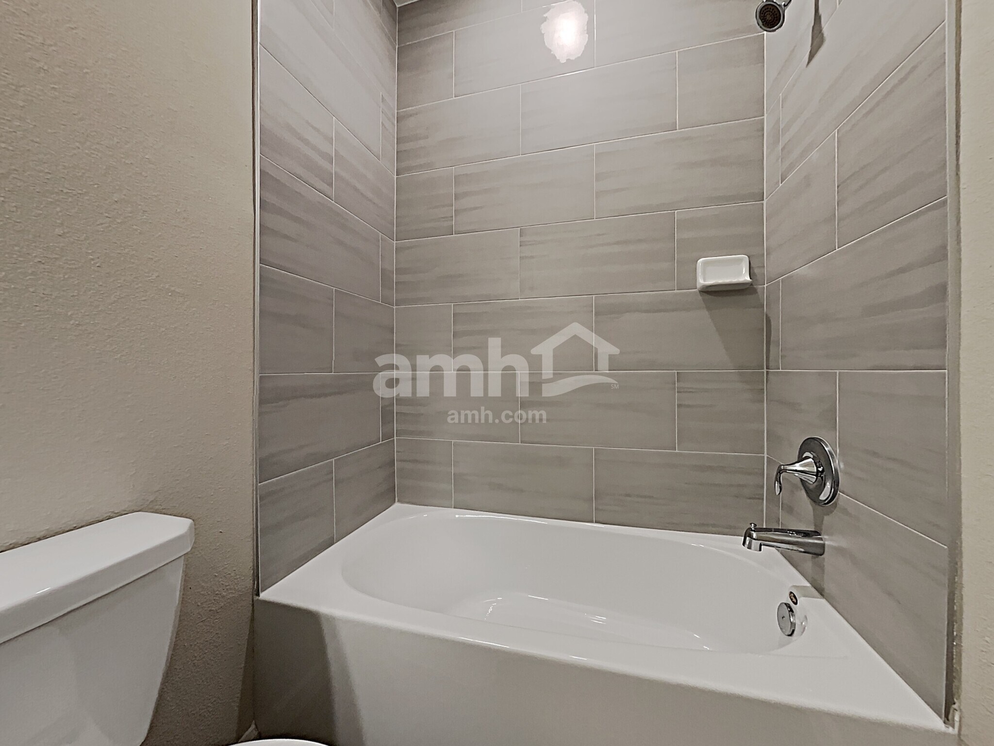 Building Photo - 225 Stone Arbor Ln