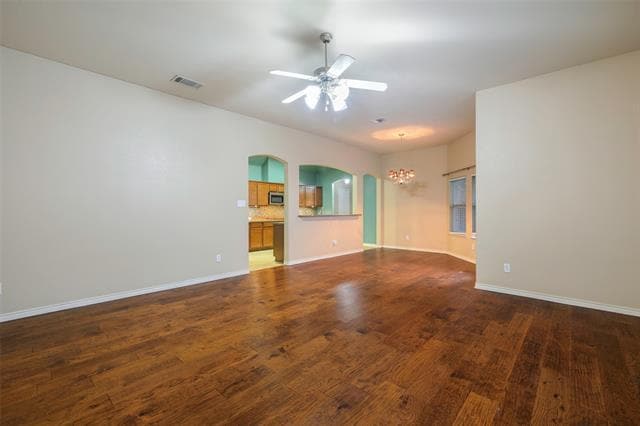 Building Photo - 7253 Bluff Top Rd