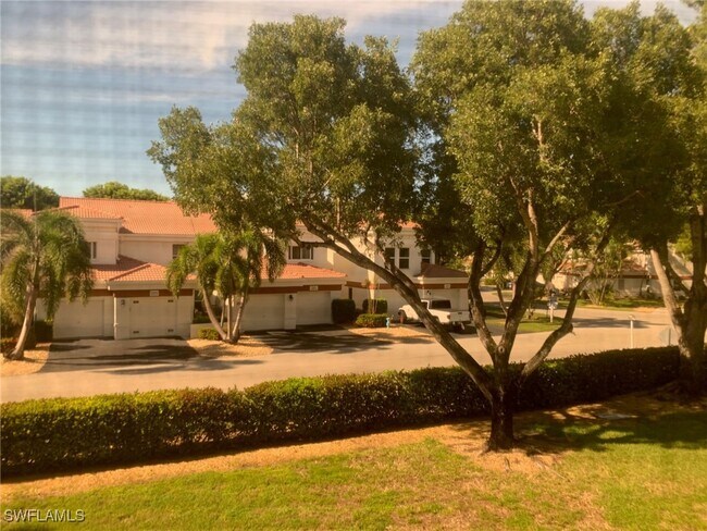 Building Photo - 13290 Medinah Cir W