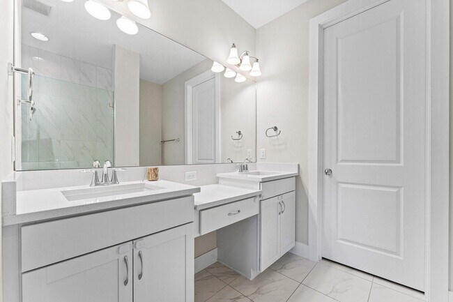 Building Photo - 5251 Beckman Ter