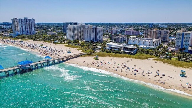 Building Photo - 133 N Pompano Beach Blvd