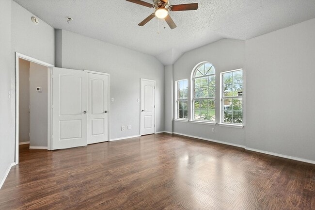Building Photo - 420 Beard Dr