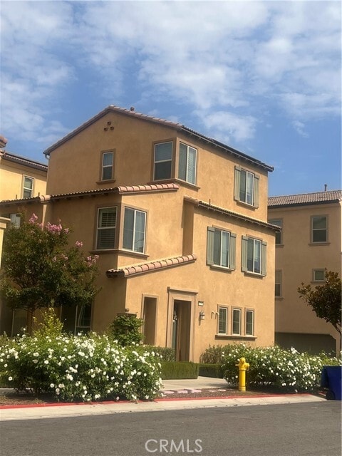 Building Photo - 2265 Apple Ct