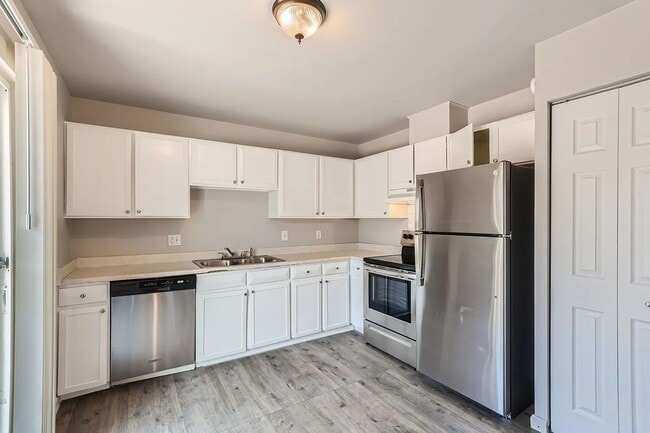 Building Photo - 91 Lima St