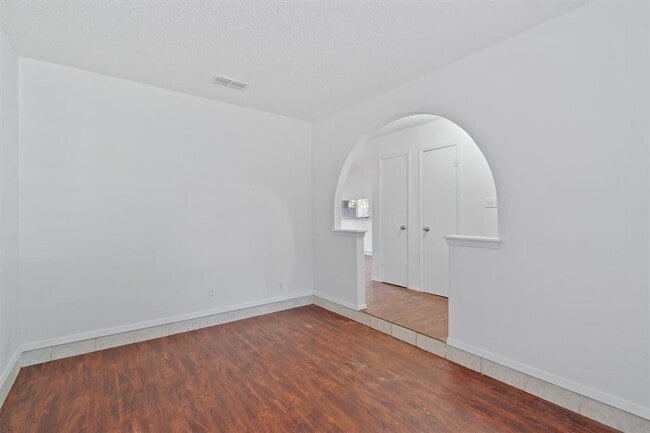 Building Photo - 12215 Old Stage Trail