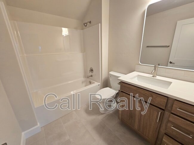 Building Photo - 8119 N Austin Rd