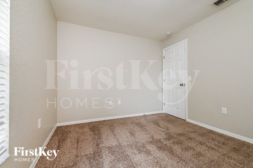 Building Photo - 5318 Keely Ct