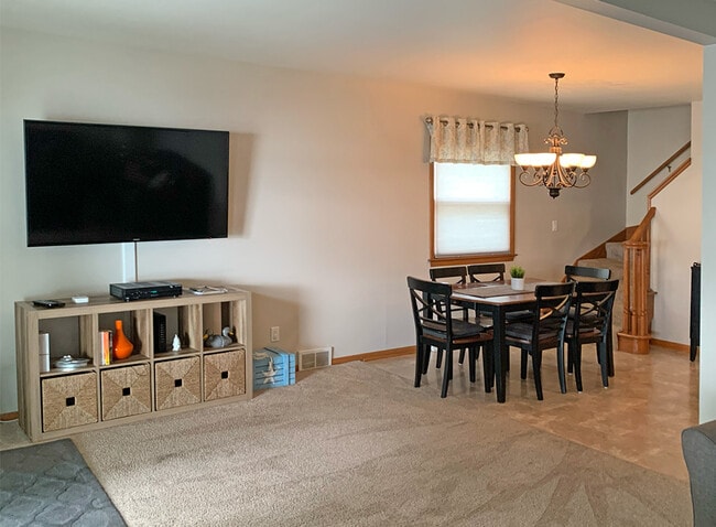 Building Photo - 26855 Kopmeier Dr