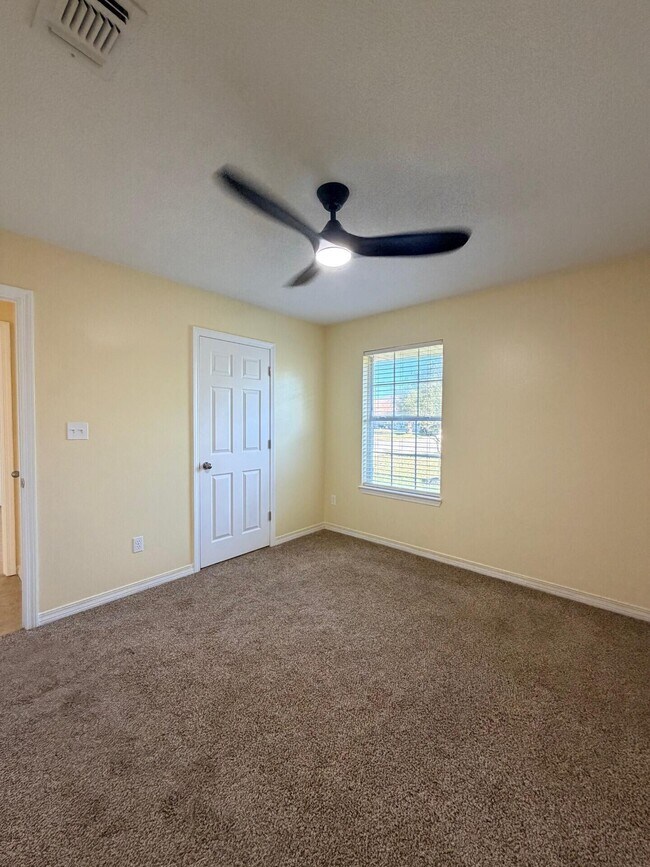 Building Photo - 6952 Cotton Boll Ln