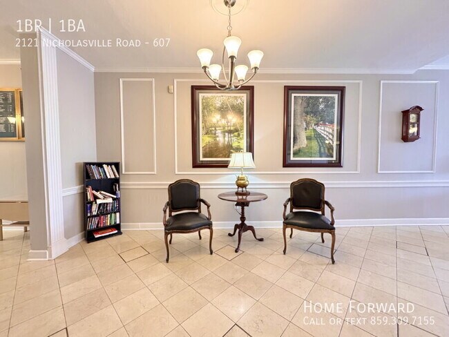 Building Photo - 2121 Nicholasville Rd